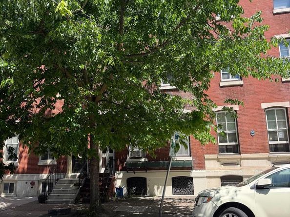1517 Christian Street, Philadelphia PA 19146