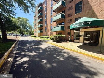 6141 Leesburg Pike