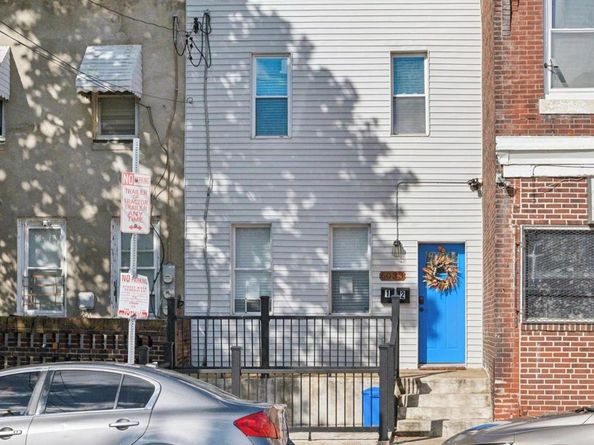 6033 Vine Street, Philadelphia PA 19139