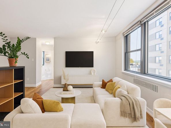 2601 Pennsylvania Avenue 604, Philadelphia PA 19130