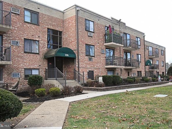 1575 W Street Road 232, Warminster PA 18974