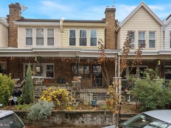 863 N Woodstock Street