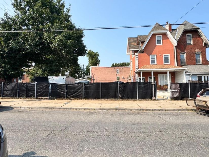 1311 W Butler Street, Philadelphia PA 19140