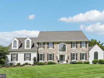 3696 Coldbrook Circle
