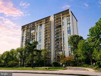 5300 Holmes Run Parkway