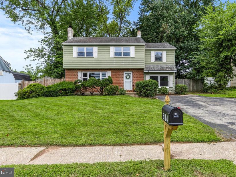 904 Township Line Road, Plymouth Meeting PA 19462