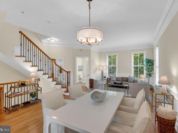 1722 Potomac Greens Drive