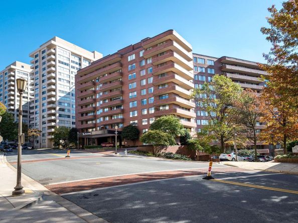 4550 N Park Avenue 610, Chevy Chase MD 20815