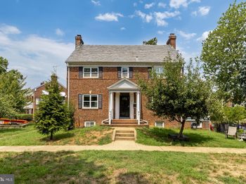 3801 South Dakota Avenue NE