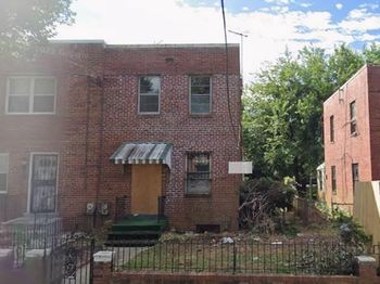 1457 Congress Place SE