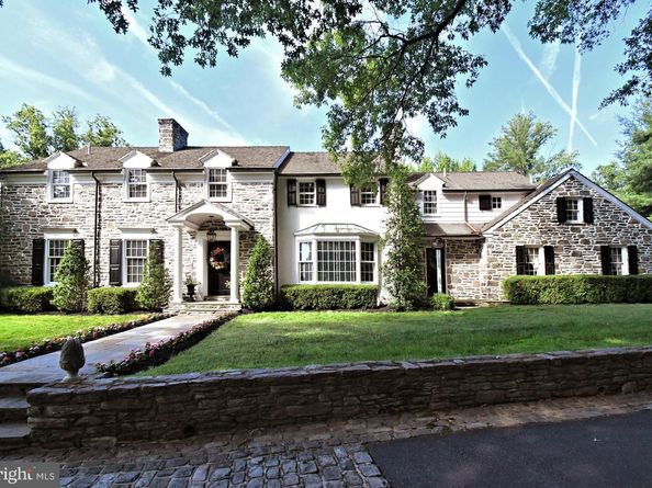 896 E Township Line Road, Blue Bell PA 19422
