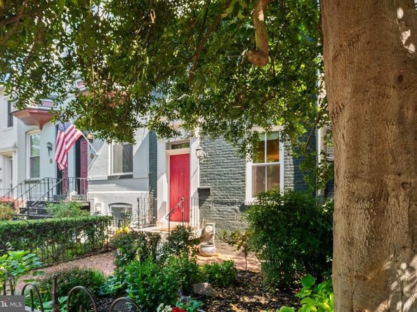 328 A Street NE, Washington DC 20002