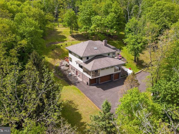 282 Aqueduct Road, Washington Crossing PA 18977