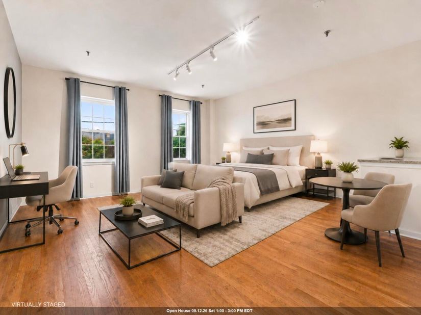 227 Christopher Columbus Dr 214b, Jersey City NJ 07302