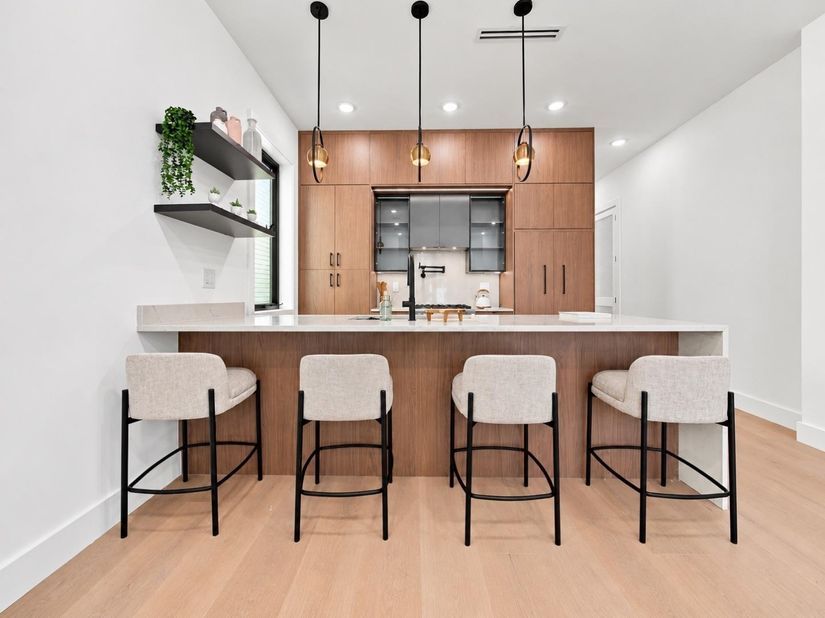 57 Waverly St 1, Jersey City NJ 07307