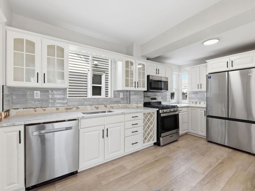 800 85th St, North Bergen NJ 07047