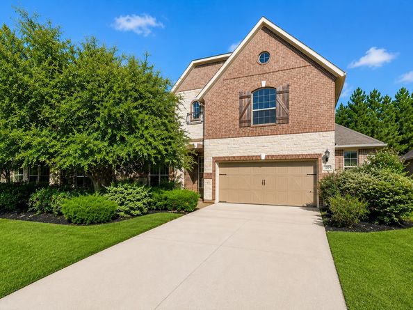 170 Hearthshire Circle, The Woodlands TX 77354