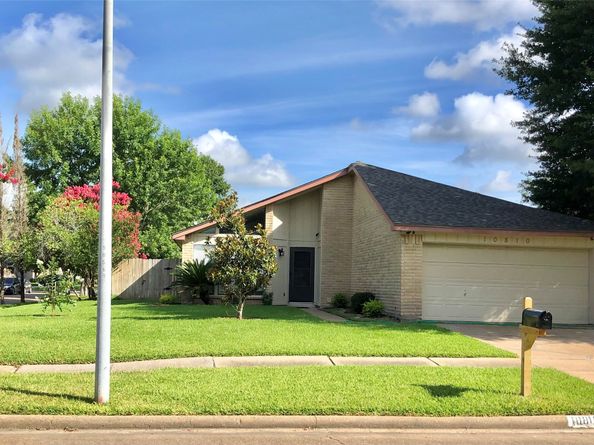 10810 Swan Glen Drive, Houston TX 77099