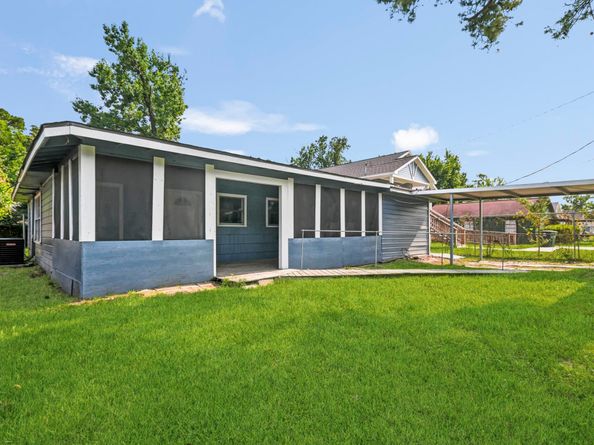 8186 Record Street, Houston TX 77028
