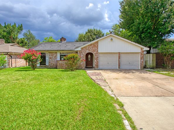 346 Saddle Horn Drive, Houston TX 77060