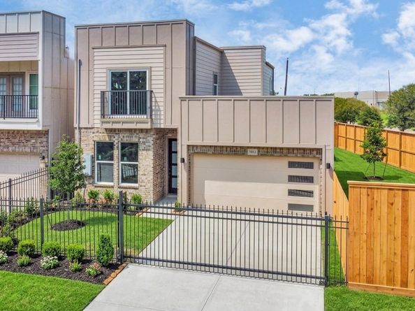 7902 Parnell Street A, Houston TX 77051