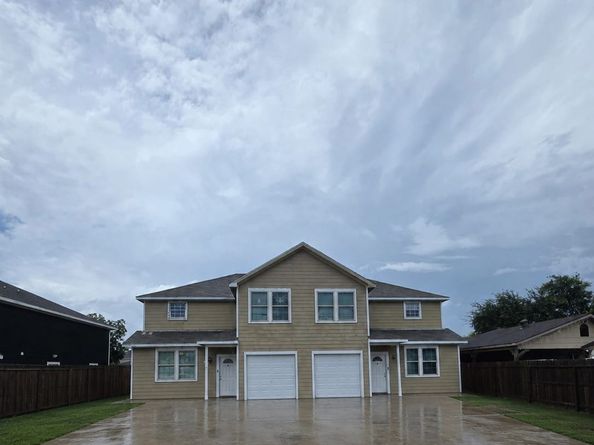 1819 Debeney Drive, Houston TX 77039