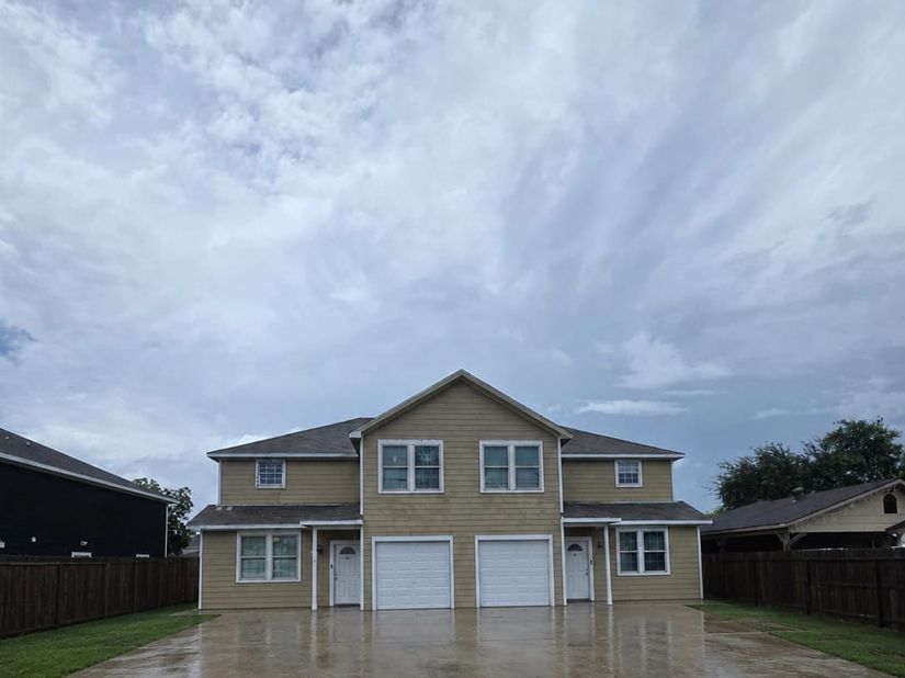 1819 Debeney Drive, Houston TX 77039