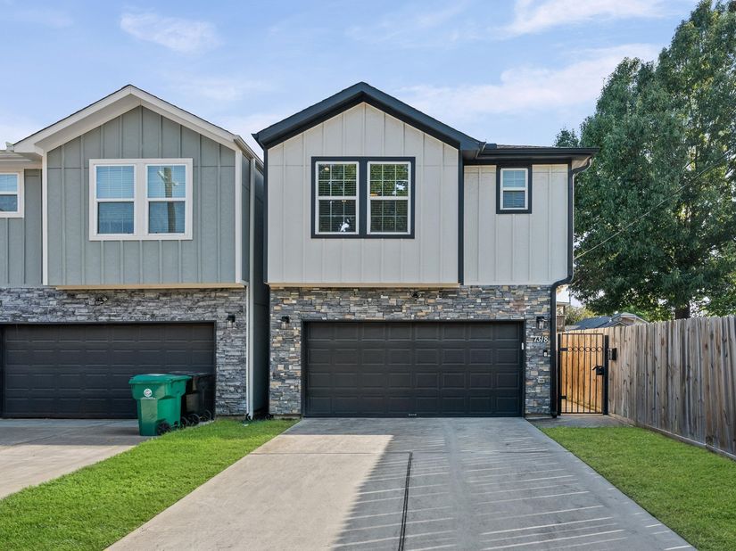 7318 Avenue J, Houston TX 77011