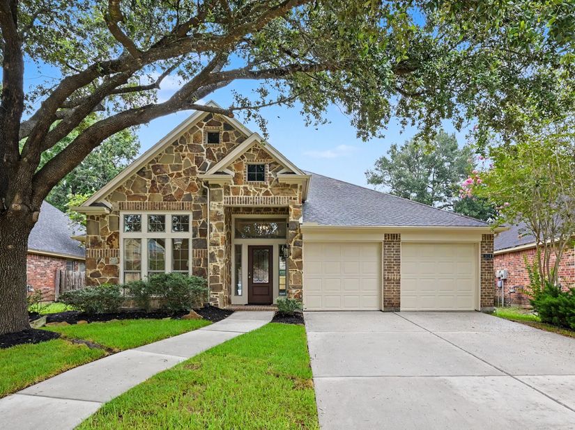 1414 Laura Hills Lane, Spring TX 77386