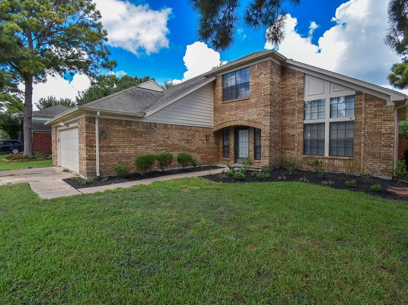 16202 Hickory Point Road, Houston TX 77095