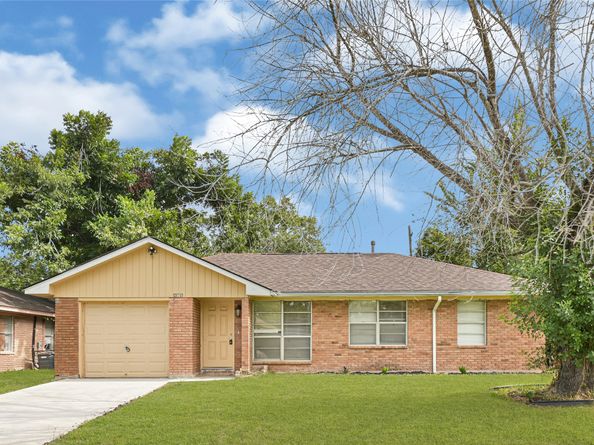 4319 Howcher Street, Houston TX 77047