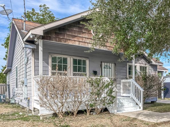 4813 Pederson Street, Houston TX 77033