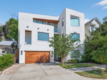 211 Stratford Street