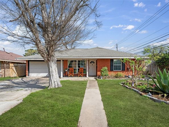 4002 Cheena Drive, Houston TX 77025