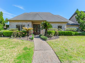 1715 Woodland Park Drive