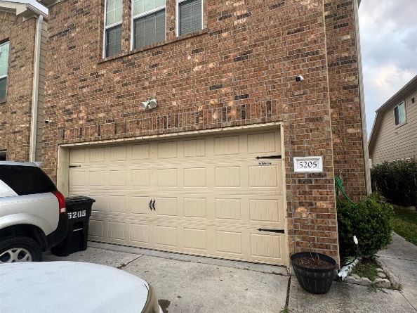 5205 Dauntless Drive, Houston TX 77066
