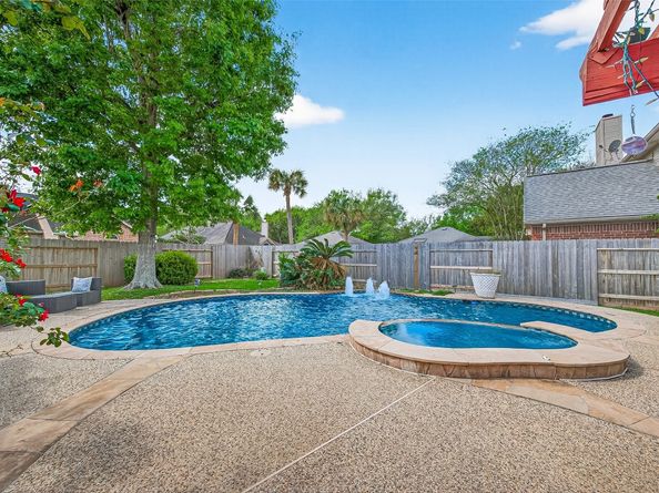 6214 Spencers Glen Way, Sugar Land TX 77479