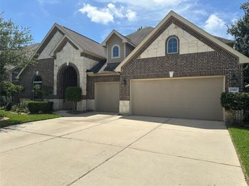23423 Tavola Rosa Drive