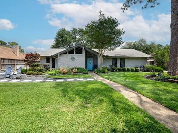 2750 Fontana Drive