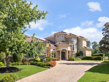 2802 Twin Fountains Drive