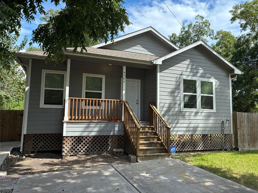 4502 Kashmere Street, Houston TX 77026