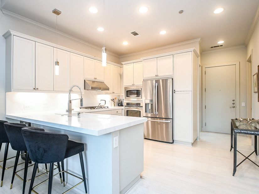 5005 Hidalgo Street 209, Houston TX 77056