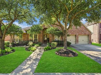 13415 Breakwater Path Loop