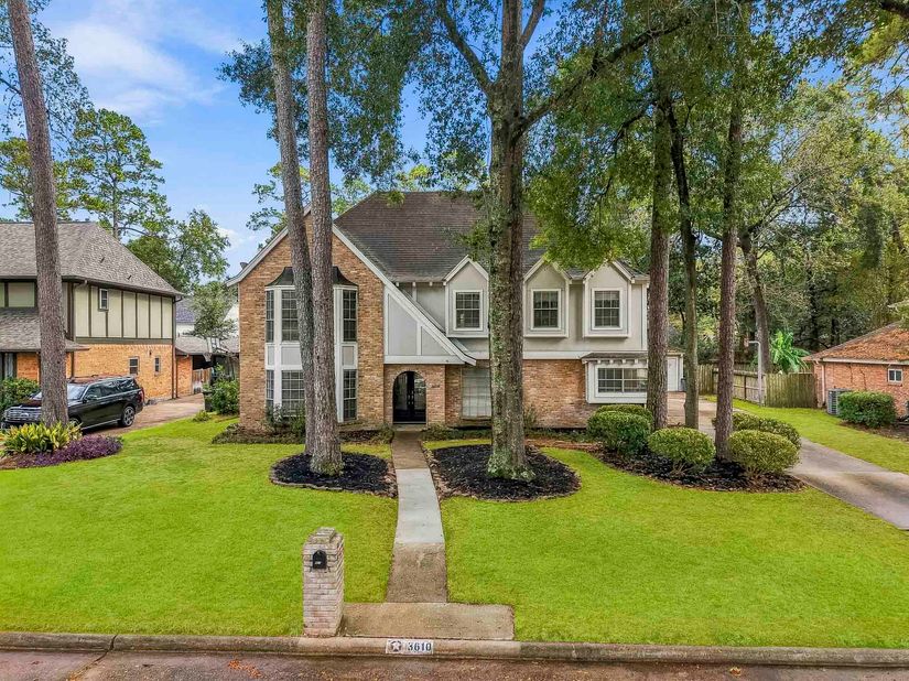 3610 Valley Haven Drive, Houston TX 77339