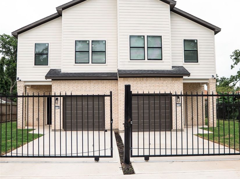 6713 Mariosa Street, Houston TX 77028