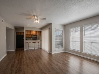 250 El Dorado Boulevard