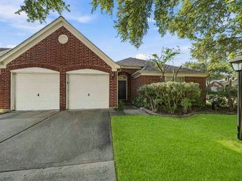 3802 Shady Breeze Drive