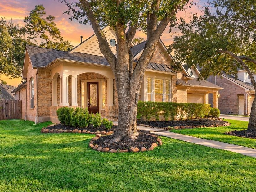 12427 Cedar Breaks Court, Humble TX 77346