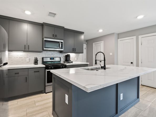 436 Owens Street, Houston TX 77029