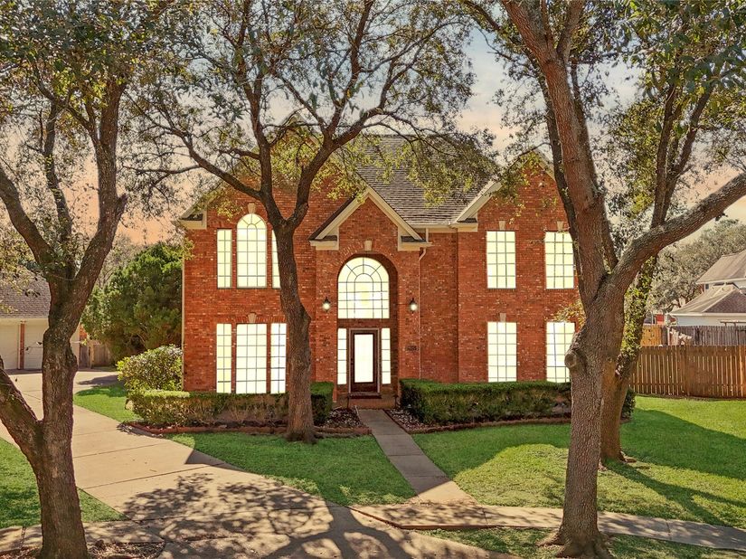 2027 Richland Ct Court, Sugar Land TX 77478